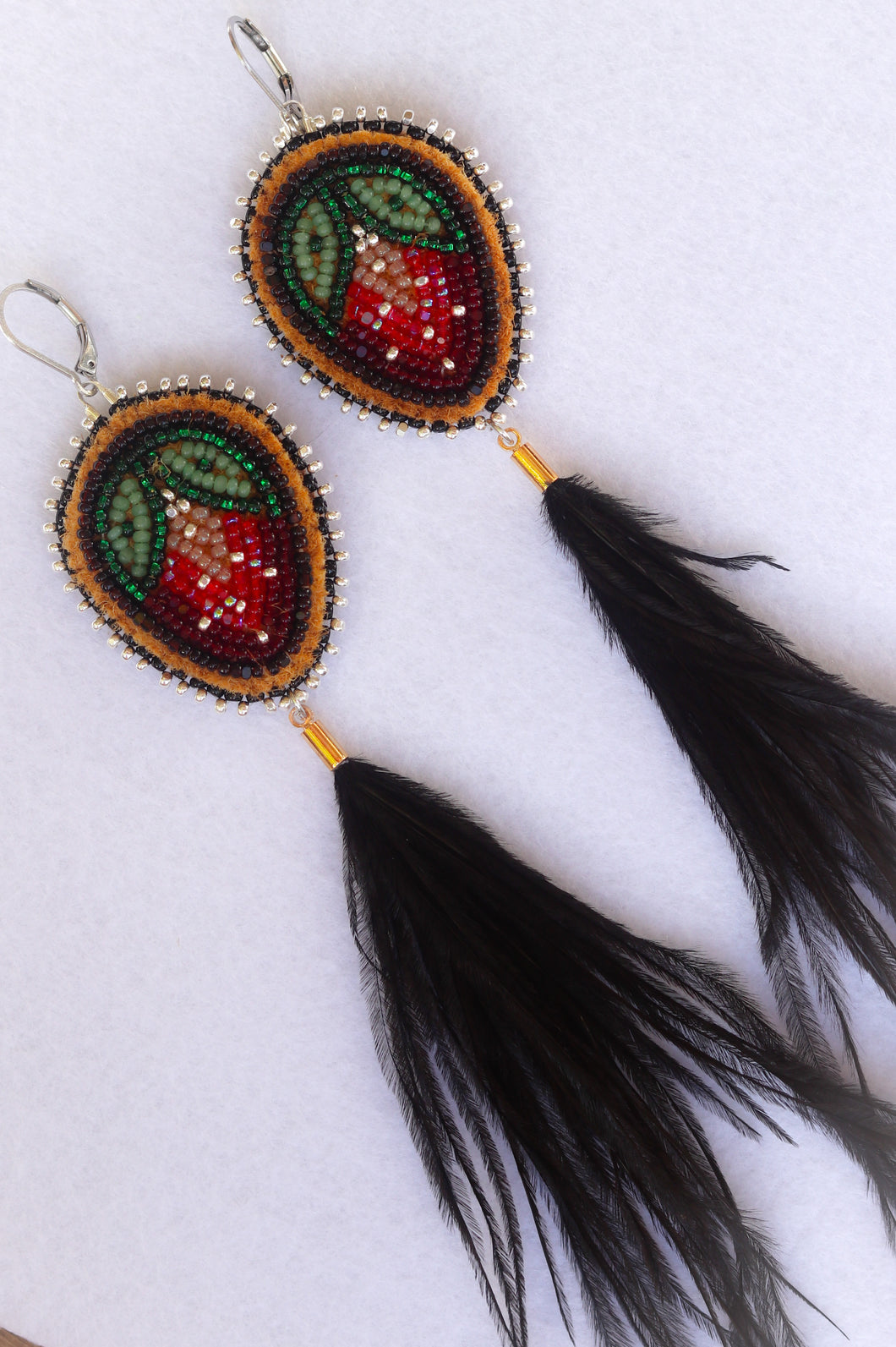 mini strawberries black tassels