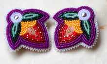 Load image into Gallery viewer, Strawberries
